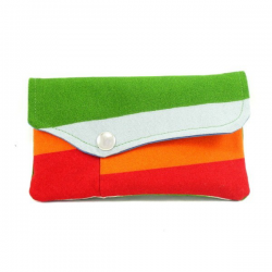 Kolorowa saszetka dla kobiet - etui na podpaski, wkładki higieniczne oraz tampony