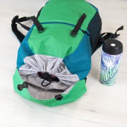 Plecak ze ściąganym kominem i klapką - wykrój i tutorial