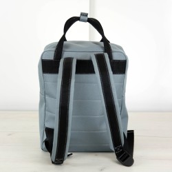 Jak uszyć regulowane szelki do plecaka. Wykrój na zgrabny plecak.